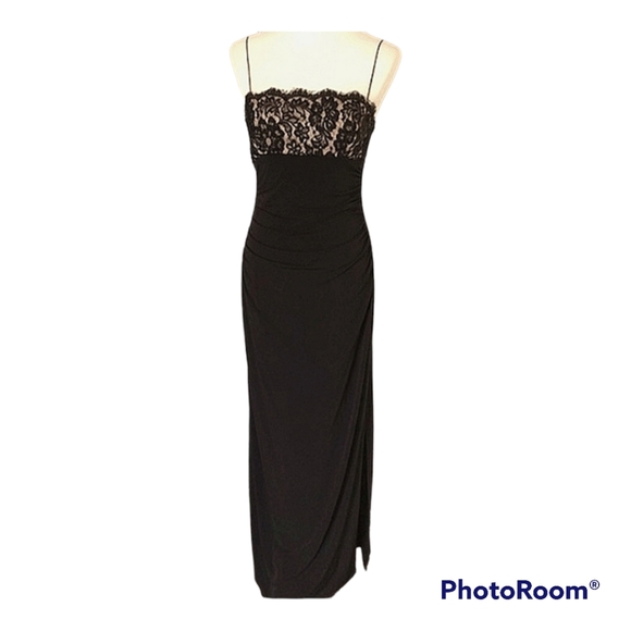 JS Boutique Formal Black Dress - Picture 1 of 9